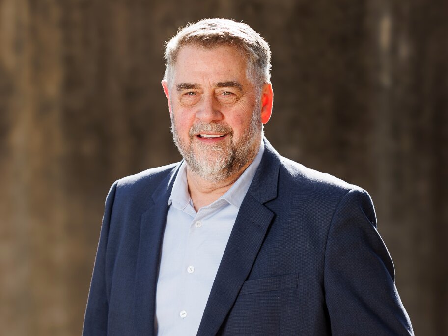 Dr Stephen Duns (PhD)