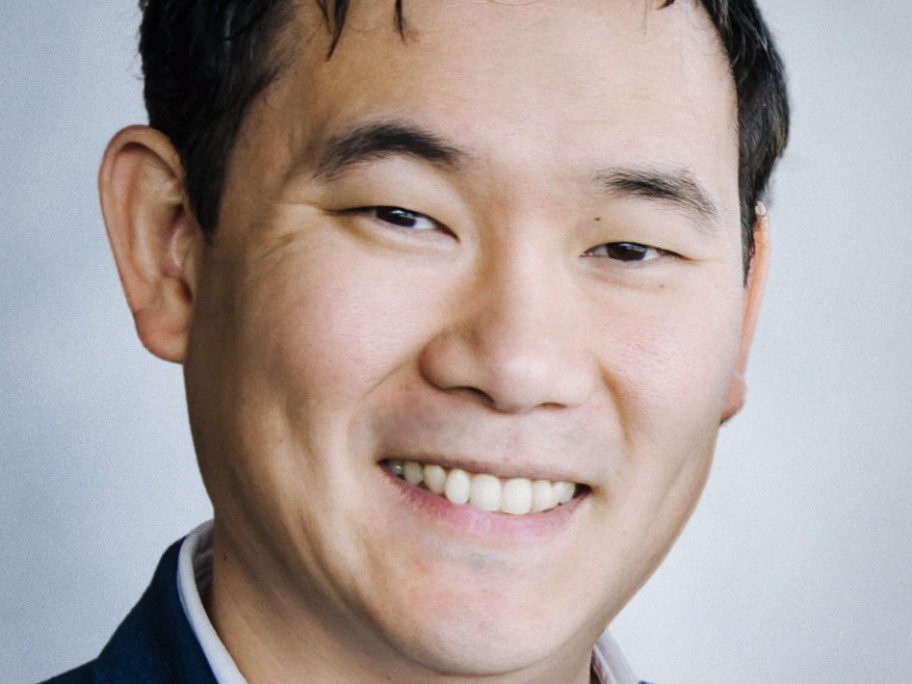 Dr Jason Lam.